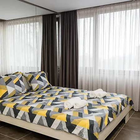 Modern Elegance In - Spacious By Flat Mаnаger Varna
